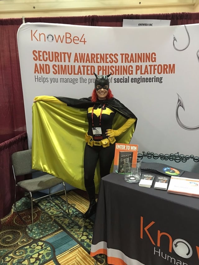 Sarina_ChannelCon_2016.jpg